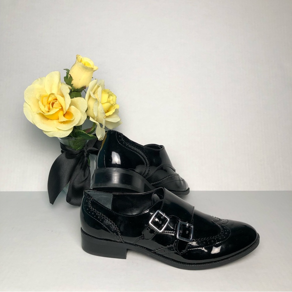 ⭐️NEW⭐️UNISA Black Patent Leather Loafers - Picture 5 of 8